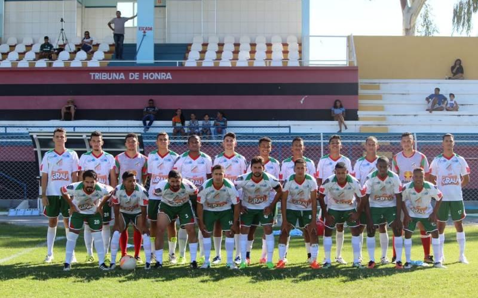 Portuguesa 0 X 6 Bira&Cia