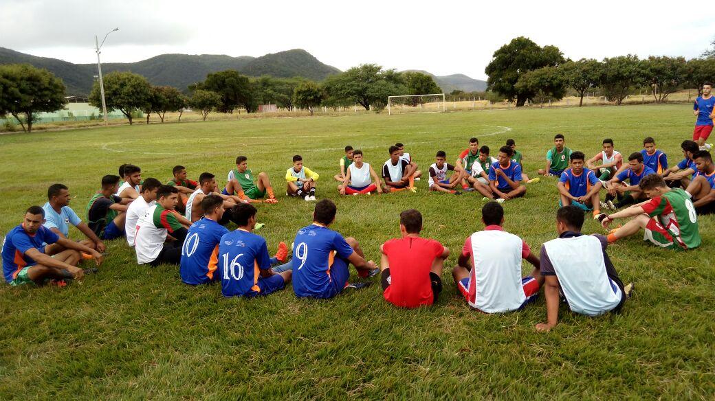 Portuguesa de Mandacaru realiza treino, visando preparação para o Guanambiense
