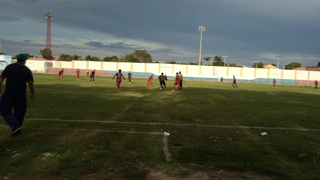 Em jogo emocionante, Portuguesa de Mandacaru sofre a virada nos dez minutos finais e acaba eliminada do Guanambiense
