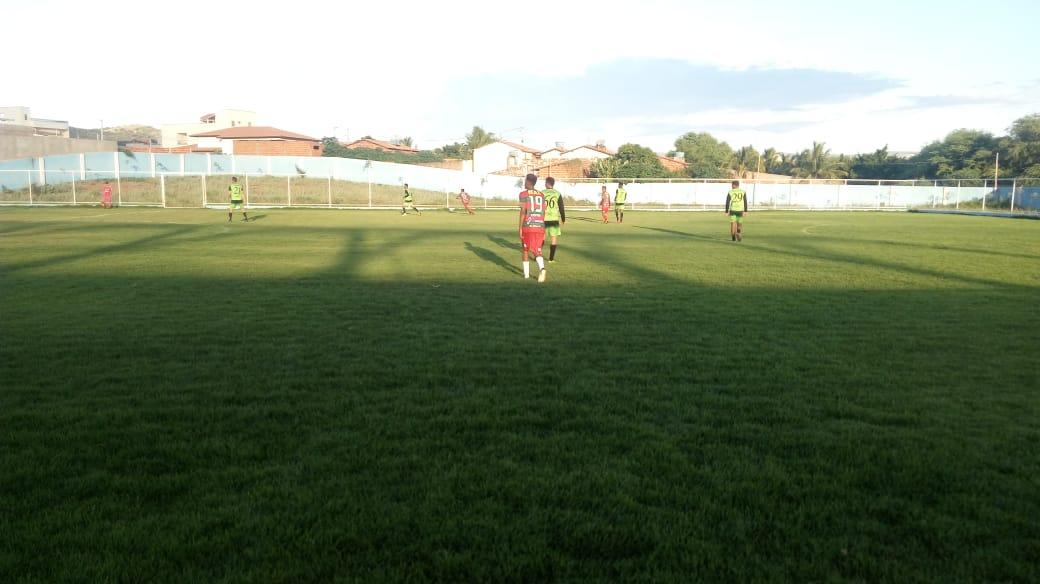 Igor marca no fim e salva Portuguesa de Mandacaru de derrota em Pindai