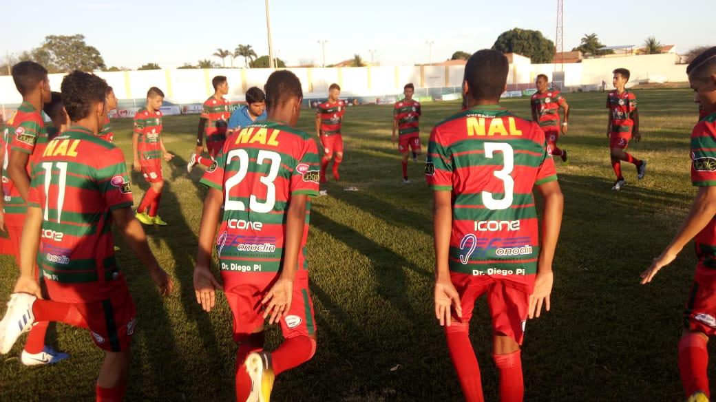 Portuguesa de Mandacaru perde para o Palmeirinhas e se complica no Campeonato Guanambiense Sub-17