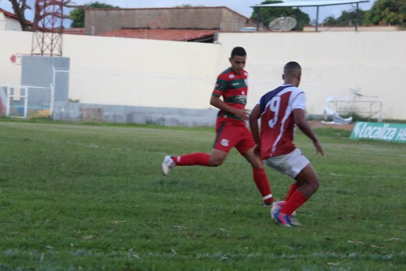 Portuguesa de Mandacaru bombardeia o Ceraíma pelo Sub-20, mas jogo fica no empate